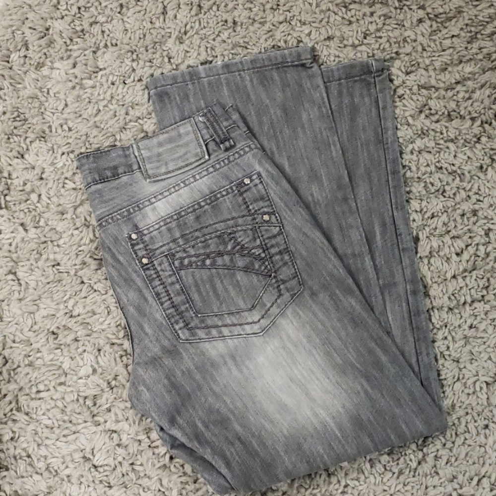 Jean's